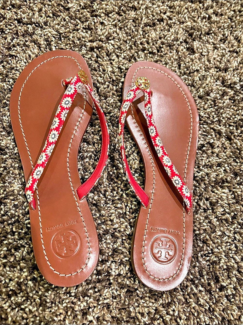 Tory Burch Nantucket Daisy Flip Flop Sandals Floral Thong Sandals Red & Brown